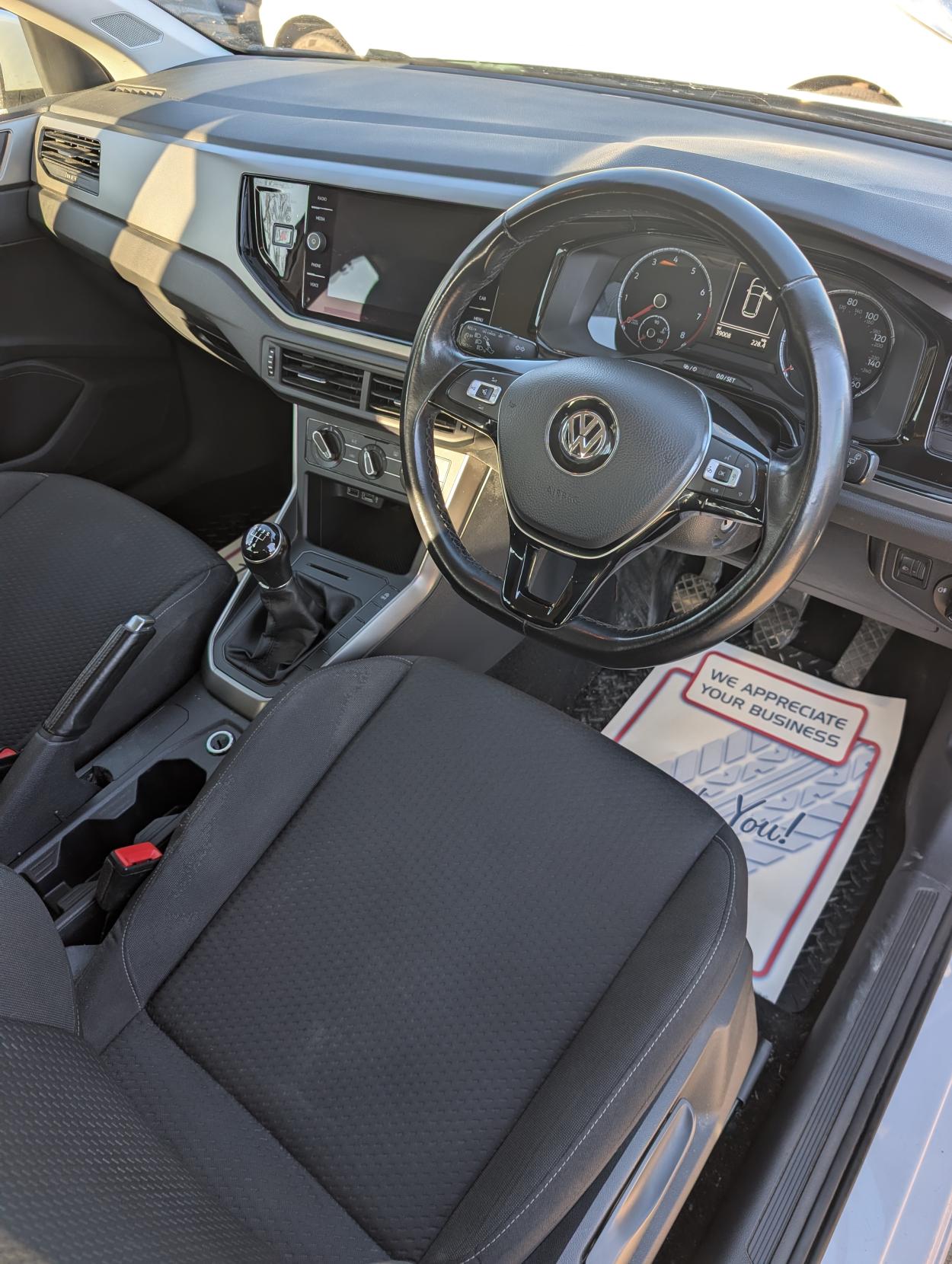 Volkswagen Polo 1.0 EVO SE Hatchback 5dr Petrol Manual Euro 6 (s/s) (80 ps)