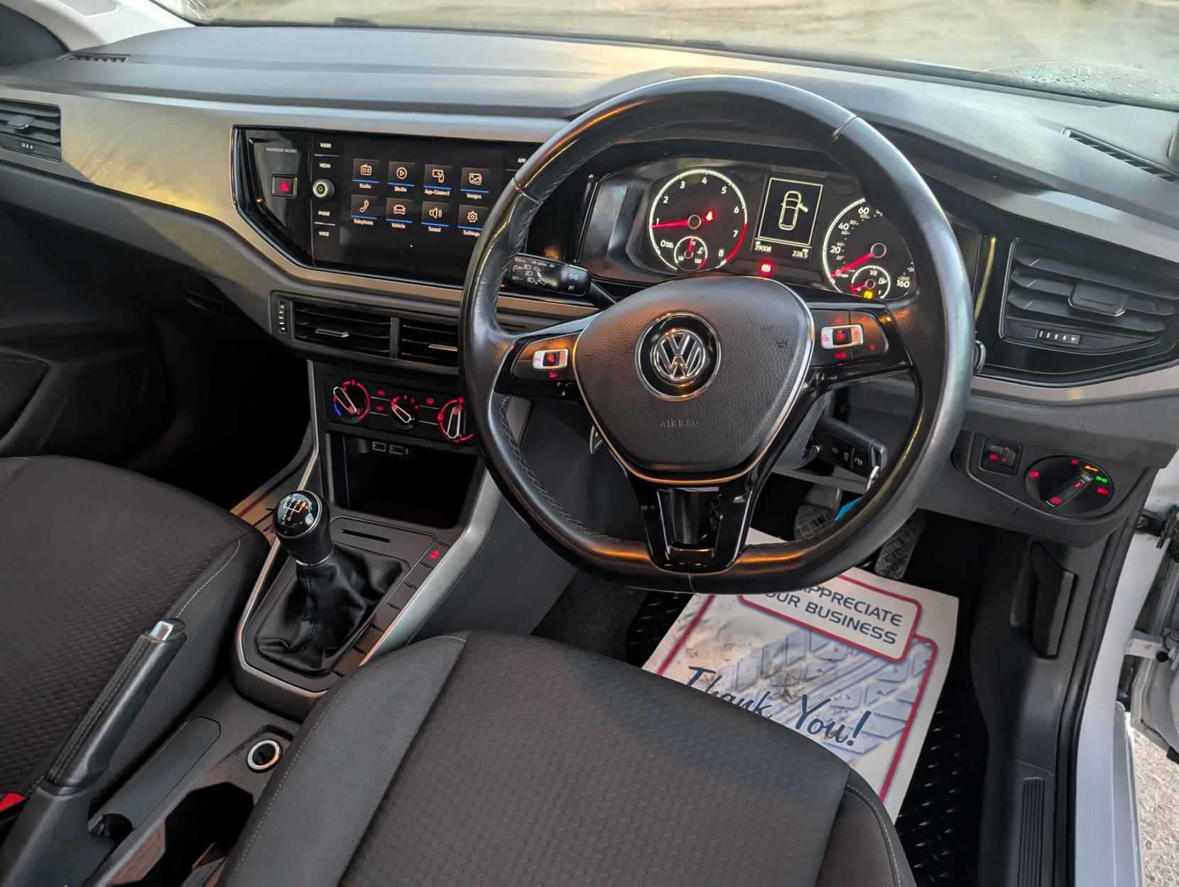 Volkswagen Polo 1.0 EVO SE Hatchback 5dr Petrol Manual Euro 6 (s/s) (80 ps)