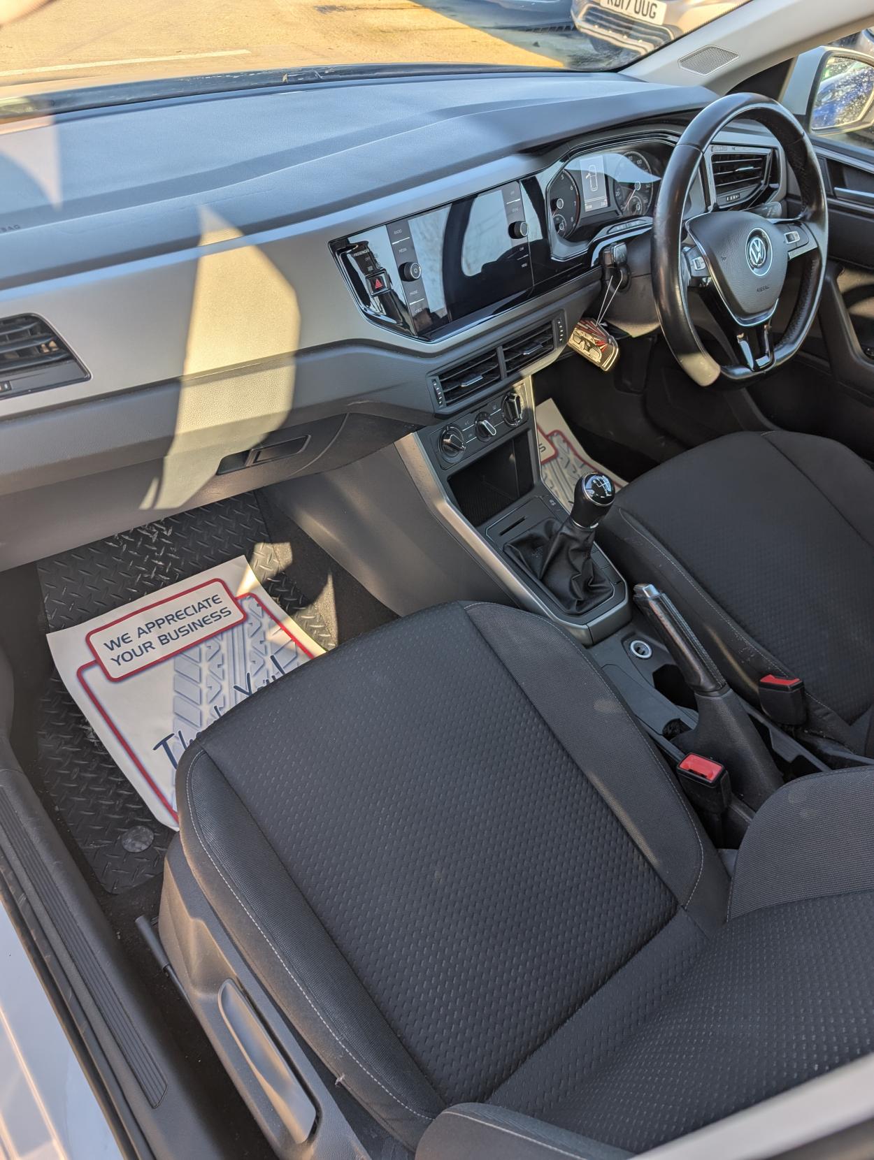 Volkswagen Polo 1.0 EVO SE Hatchback 5dr Petrol Manual Euro 6 (s/s) (80 ps)