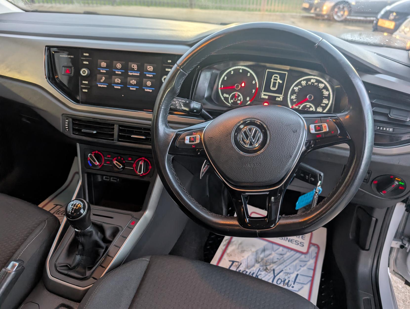 Volkswagen Polo 1.0 EVO SE Hatchback 5dr Petrol Manual Euro 6 (s/s) (80 ps)