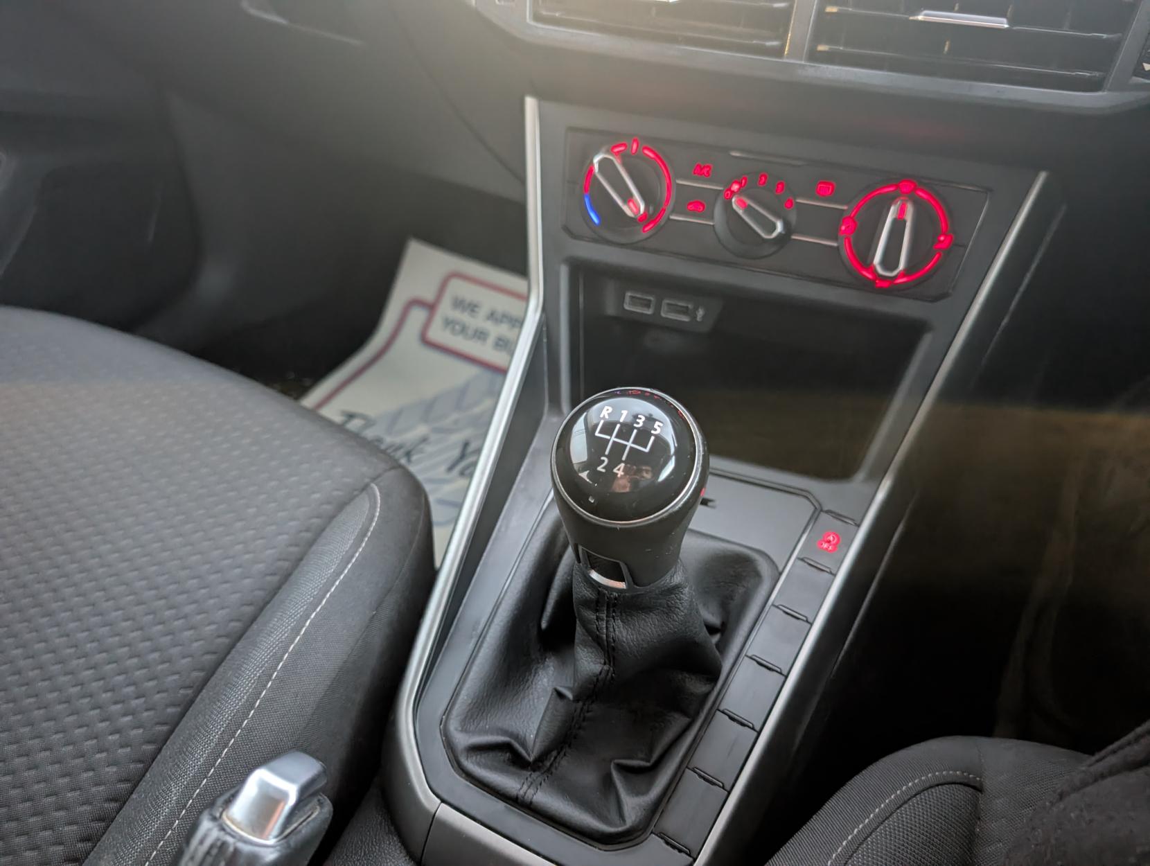 Volkswagen Polo 1.0 EVO SE Hatchback 5dr Petrol Manual Euro 6 (s/s) (80 ps)