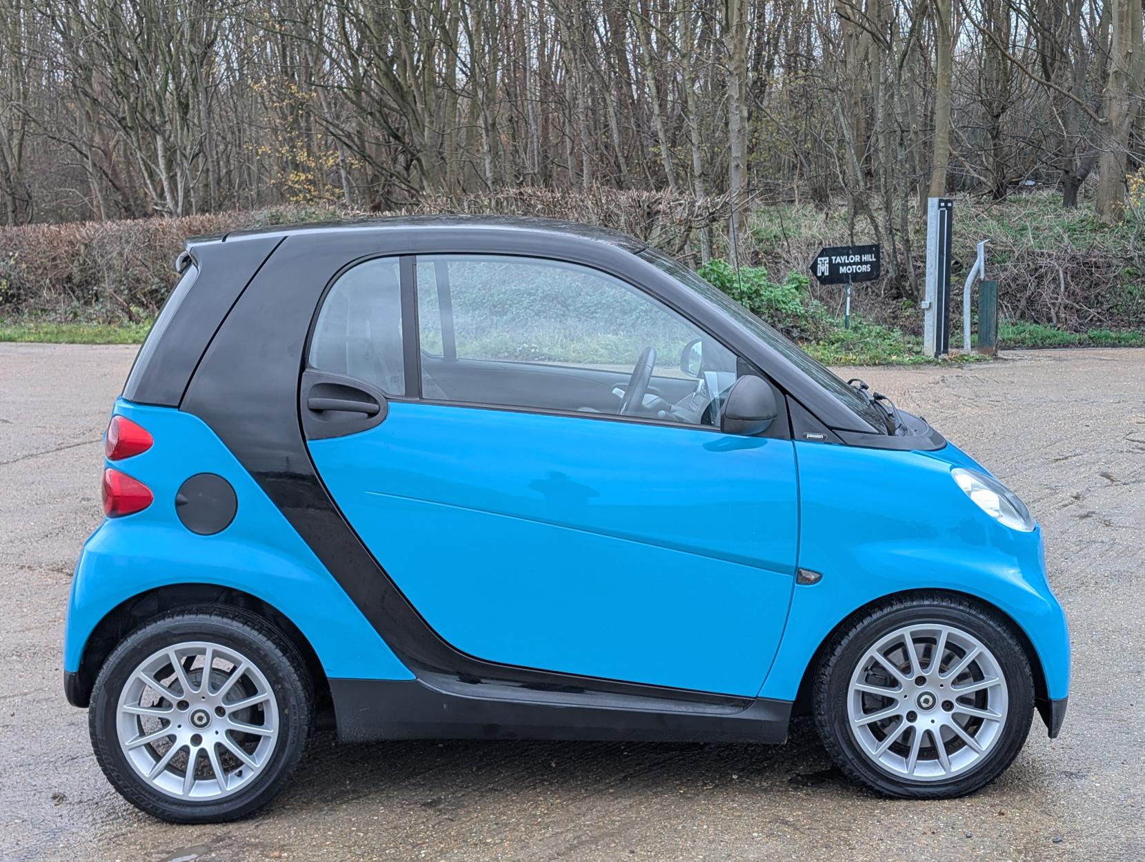 Smart fortwo 1.0 Passion Coupe 2dr Petrol Auto Euro 4 (71 bhp)