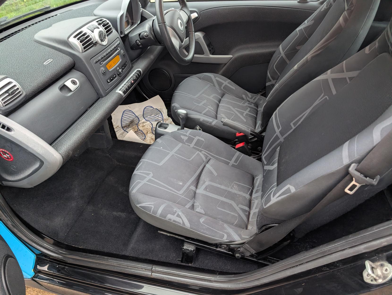 Smart fortwo 1.0 Passion Coupe 2dr Petrol Auto Euro 4 (71 bhp)