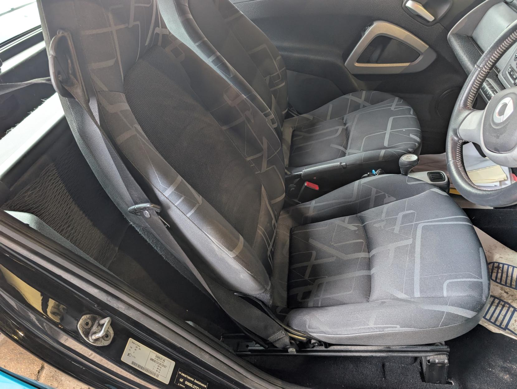 Smart fortwo 1.0 Passion Coupe 2dr Petrol Auto Euro 4 (71 bhp)