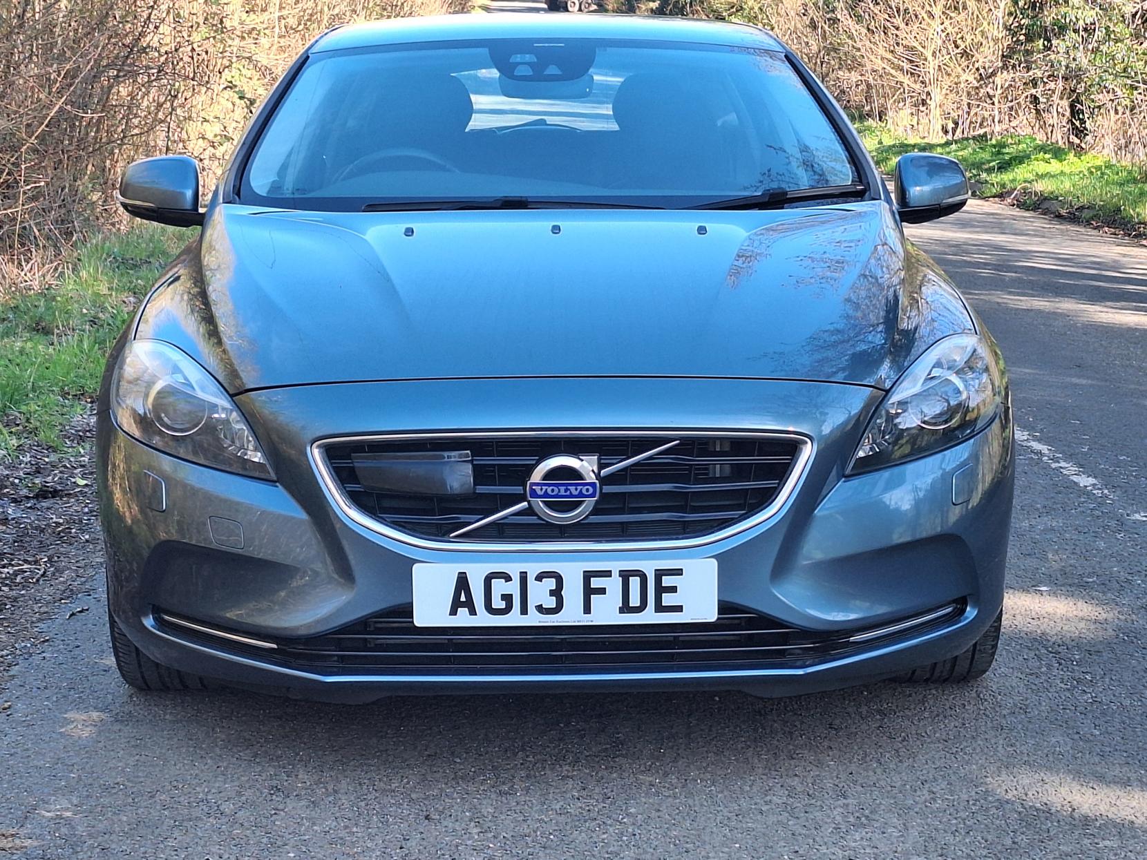 Volvo V40 1.6 SE Lux Nav Hatchback (2012 - 2016)