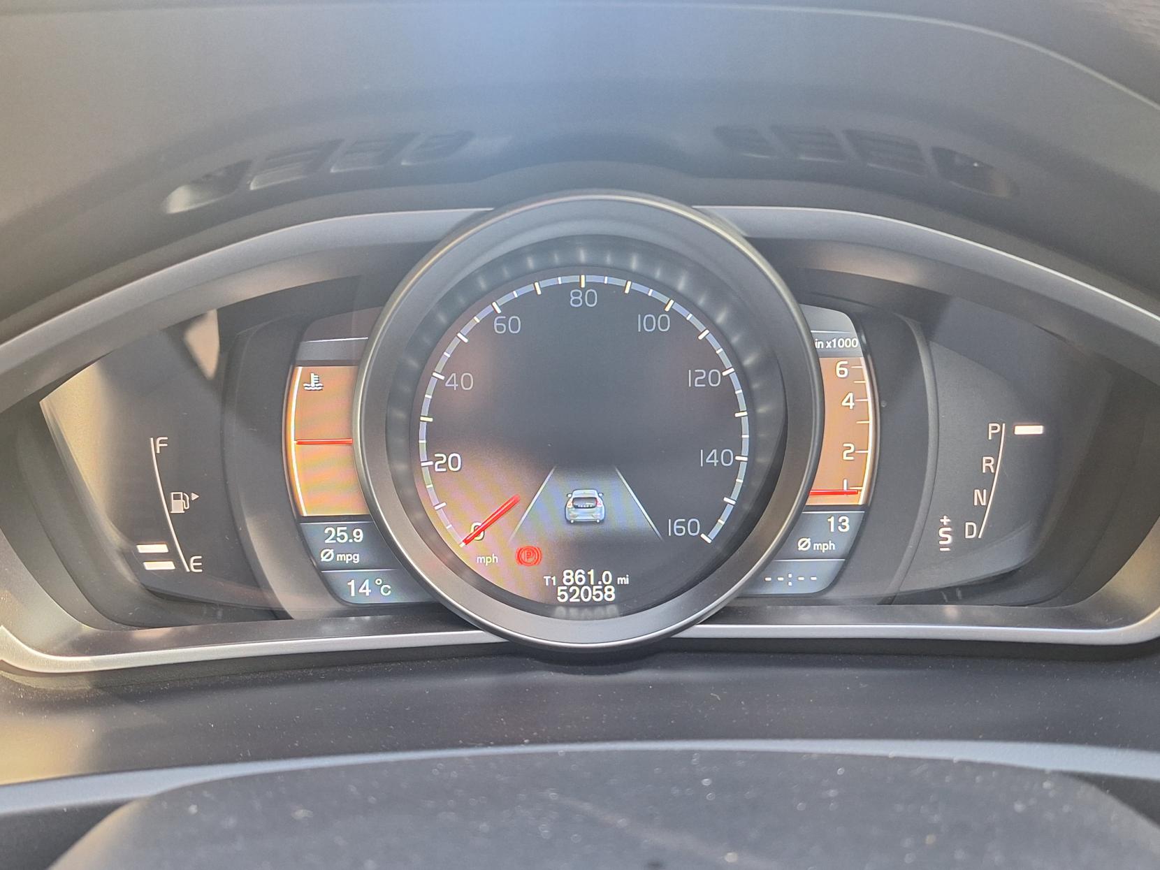 Volvo V40 1.6 SE Lux Nav Hatchback (2012 - 2016)