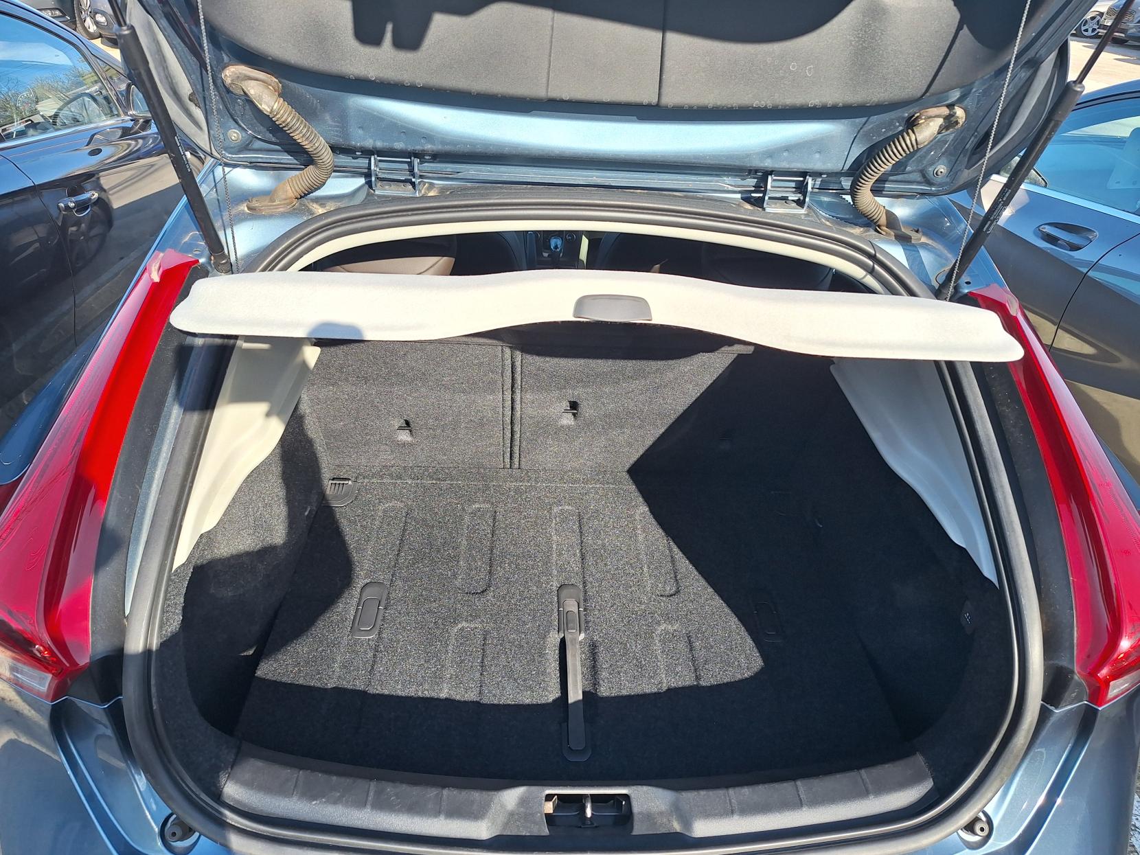 Volvo V40 1.6 SE Lux Nav Hatchback (2012 - 2016)