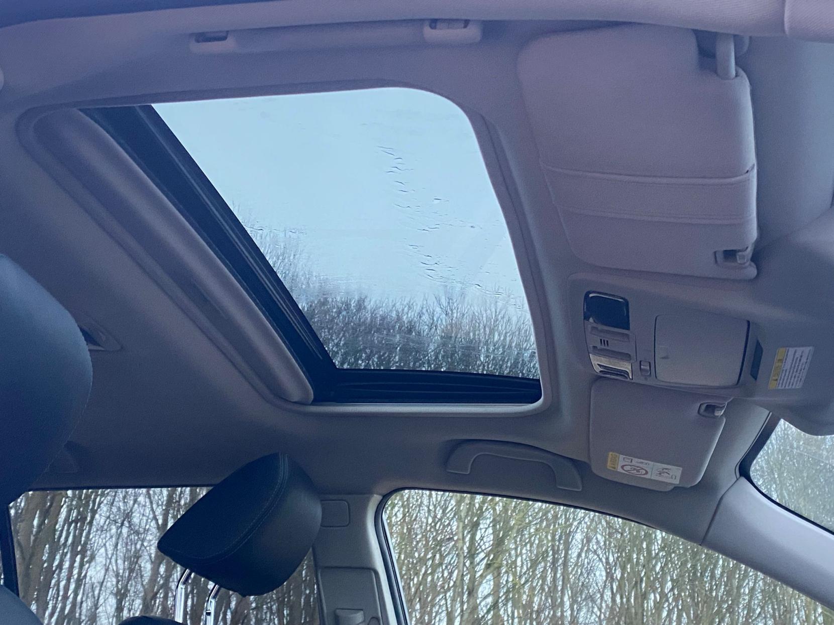 Subaru Outback 2.0D SE Premium Estate 5dr Diesel Lineartronic 4WD Euro 6 (150 ps)