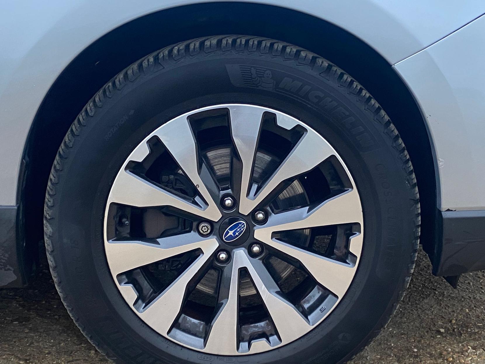 Subaru Outback 2.0D SE Premium Estate 5dr Diesel Lineartronic 4WD Euro 6 (150 ps)