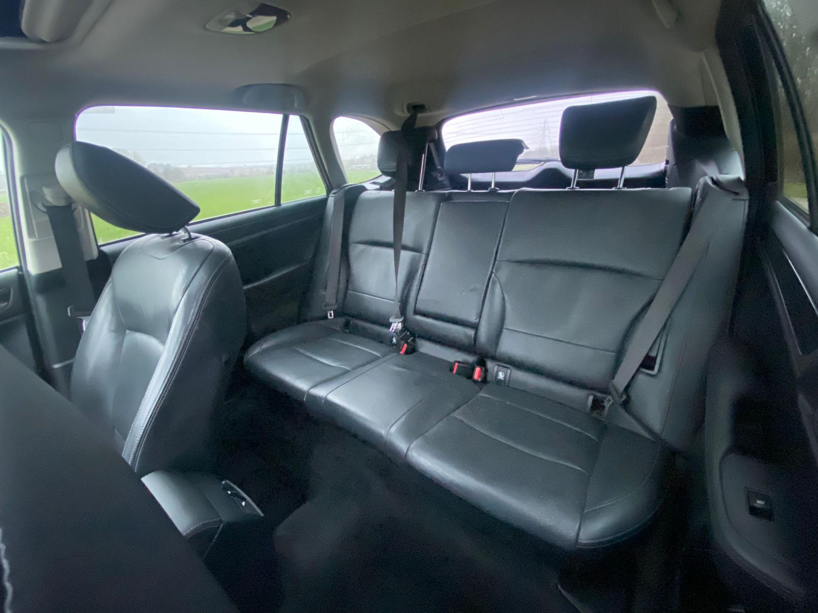 Subaru Outback 2.0D SE Premium Estate 5dr Diesel Lineartronic 4WD Euro 6 (150 ps)