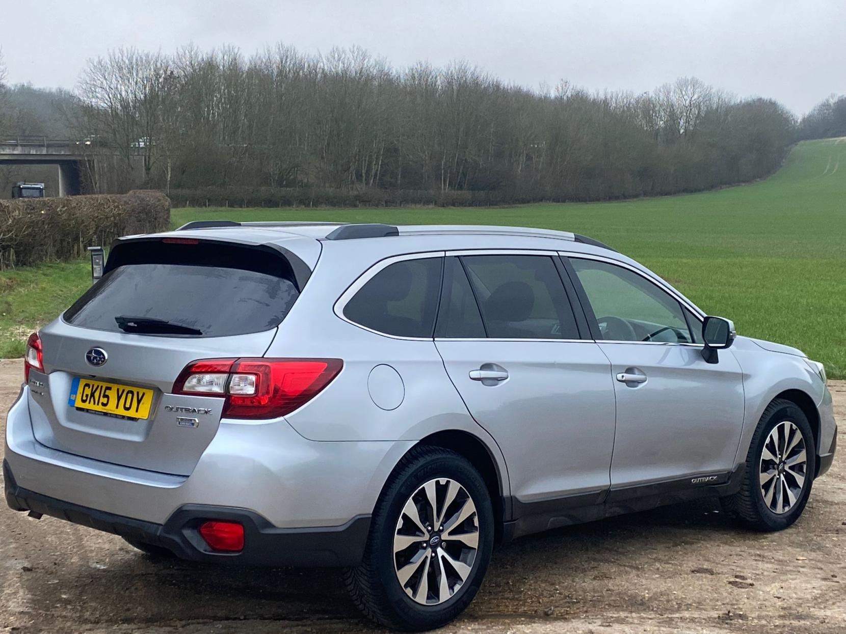 Subaru Outback 2.0D SE Premium Estate 5dr Diesel Lineartronic 4WD Euro 6 (150 ps)