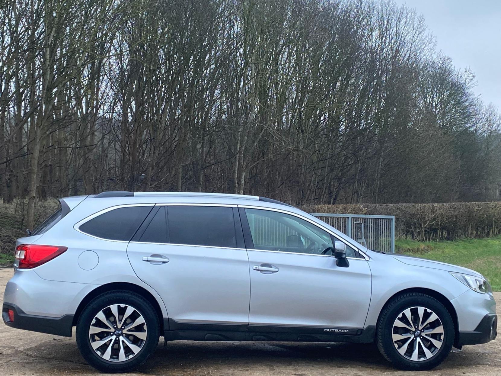 Subaru Outback 2.0D SE Premium Estate 5dr Diesel Lineartronic 4WD Euro 6 (150 ps)