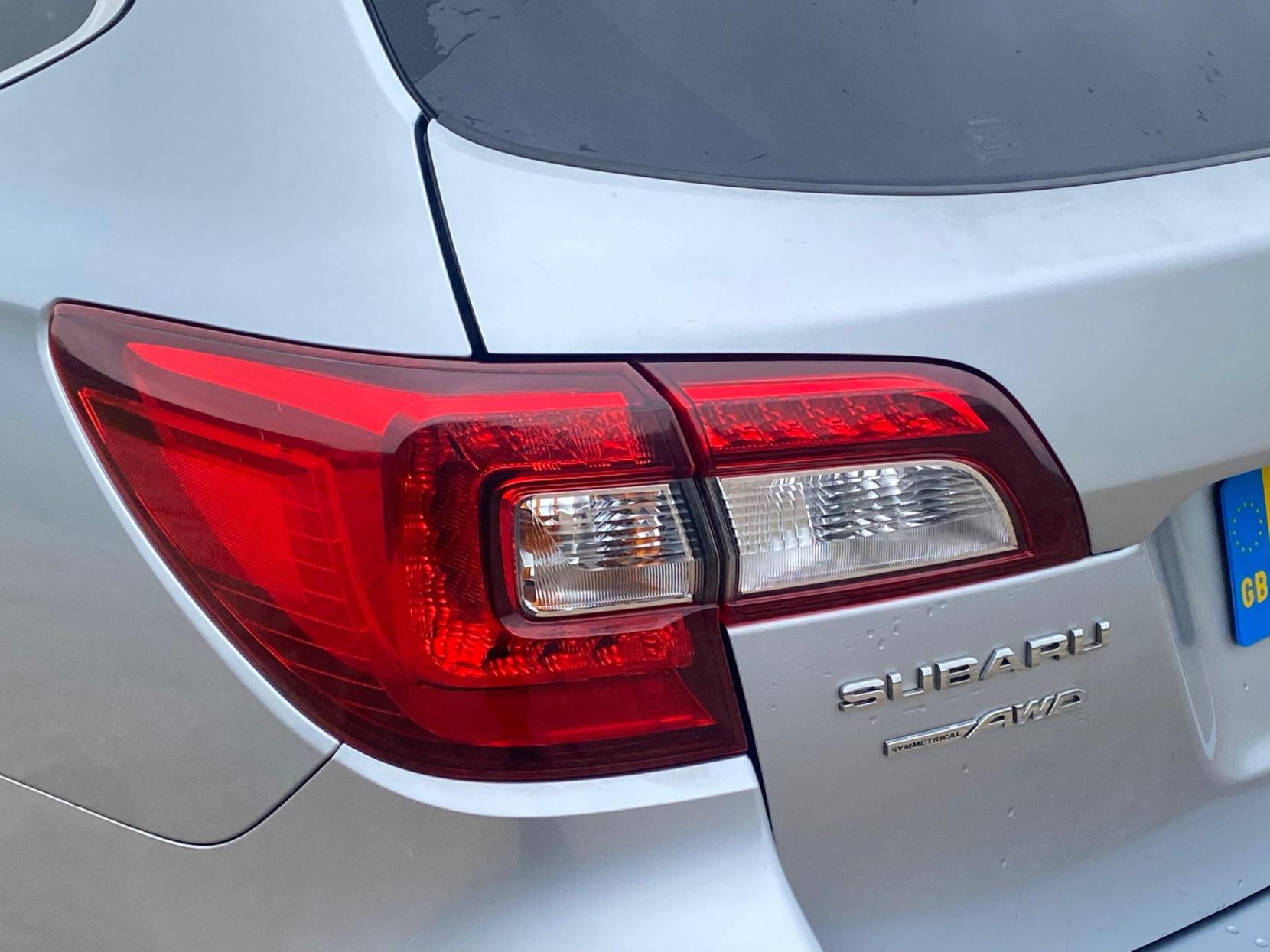 Subaru Outback 2.0D SE Premium Estate 5dr Diesel Lineartronic 4WD Euro 6 (150 ps)