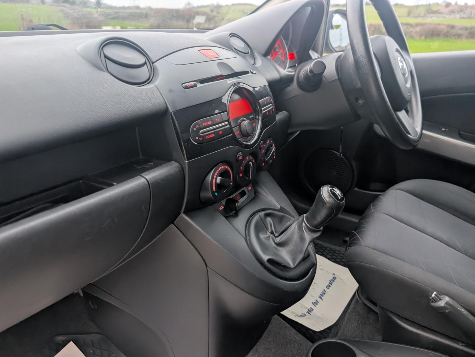 Mazda Mazda2 1.3 TS Hatchback 5dr Petrol Manual Euro 5 (75 ps)