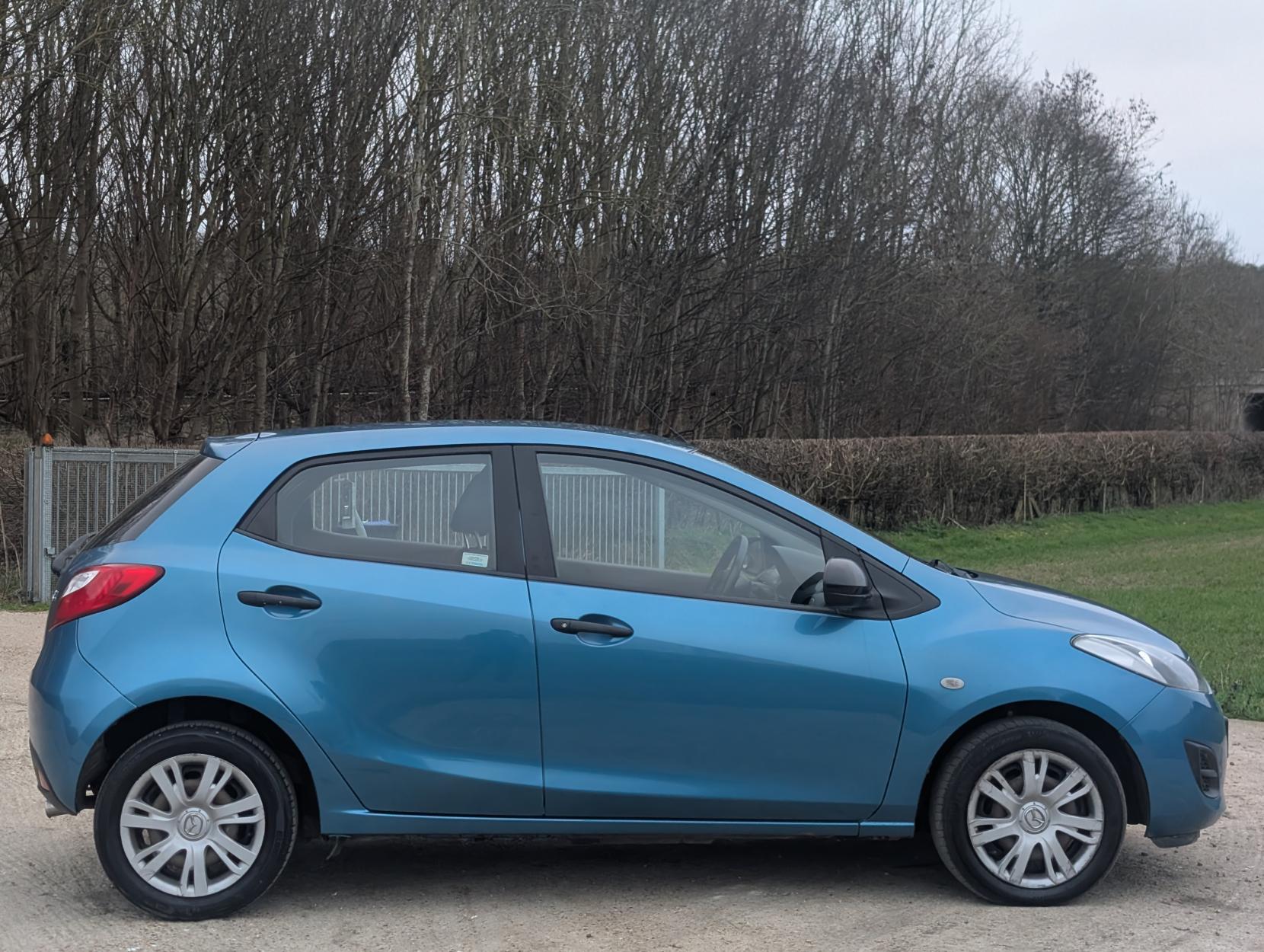 Mazda Mazda2 1.3 TS Hatchback 5dr Petrol Manual Euro 5 (75 ps)