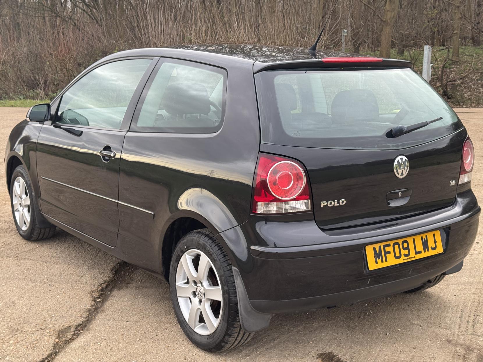 Volkswagen Polo 1.4 Match Hatchback 3dr Petrol Manual (150 g/km, 79 bhp)