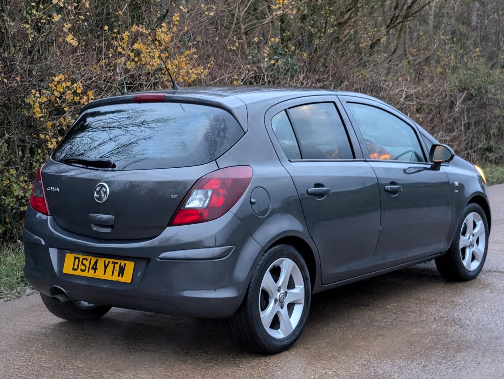 Vauxhall Corsa 1.2 16V SXi Hatchback 5dr Petrol Manual Euro 5 (A/C) (85 ps)