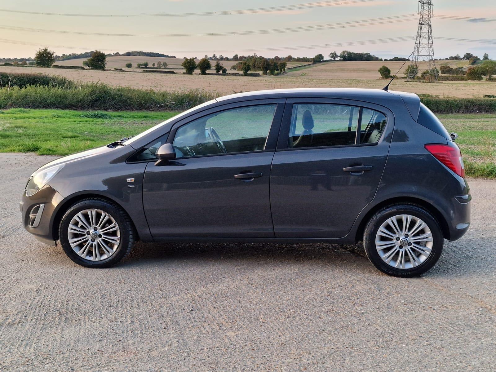 Vauxhall Corsa 1.2 16V SE Hatchback 5dr Petrol Manual Euro 5 (85 ps)