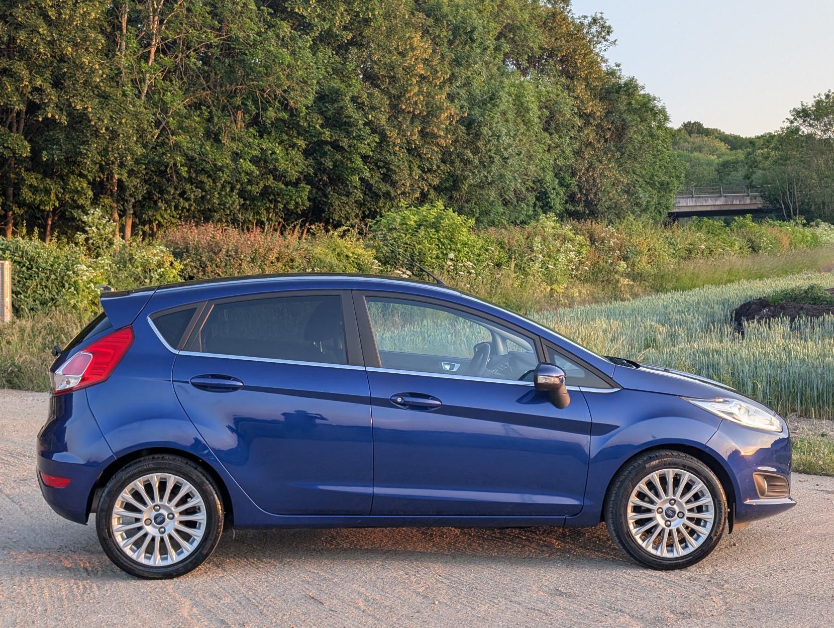 Ford Fiesta 1.0T EcoBoost Titanium Hatchback 5dr Petrol Manual Euro 6 (s/s) (100 ps)