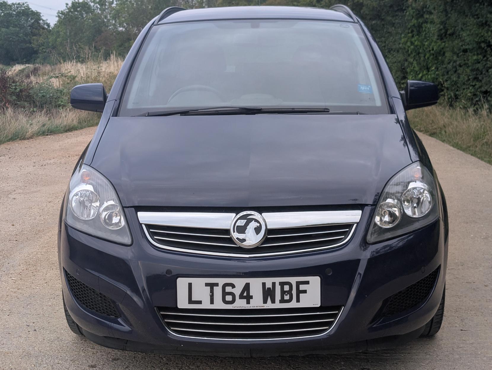 Vauxhall Zafira 1.8 16V Exclusiv MPV 5dr Petrol Manual Euro 5 (120 ps)