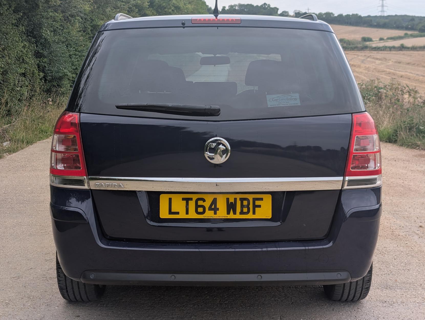 Vauxhall Zafira 1.8 16V Exclusiv MPV 5dr Petrol Manual Euro 5 (120 ps)