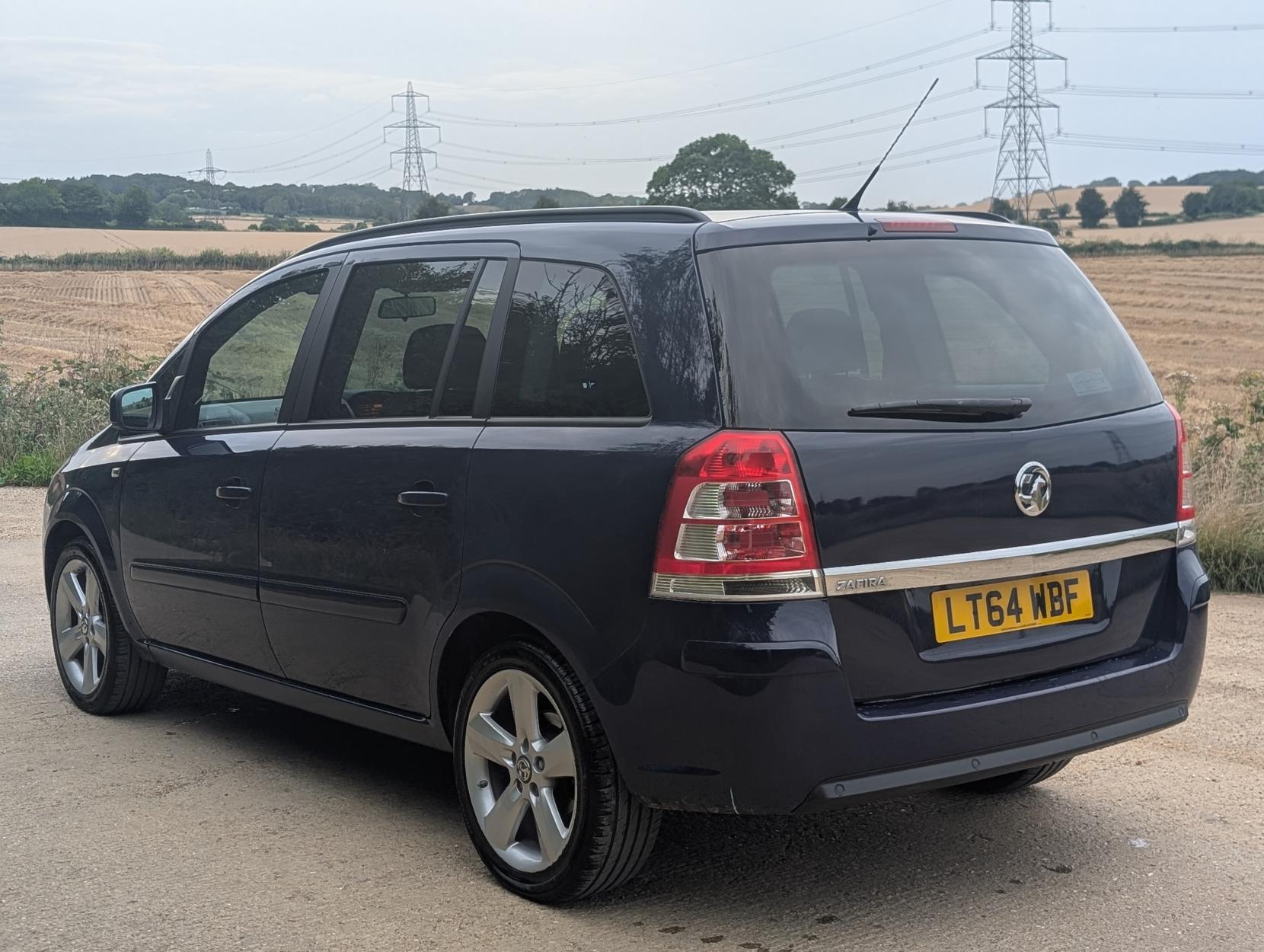 Vauxhall Zafira 1.8 16V Exclusiv MPV 5dr Petrol Manual Euro 5 (120 ps)