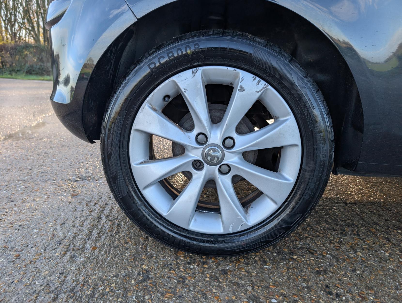 Vauxhall Corsa 1.2 16V Excite Hatchback 3dr Petrol Manual Euro 5 (A/C) (85 ps)