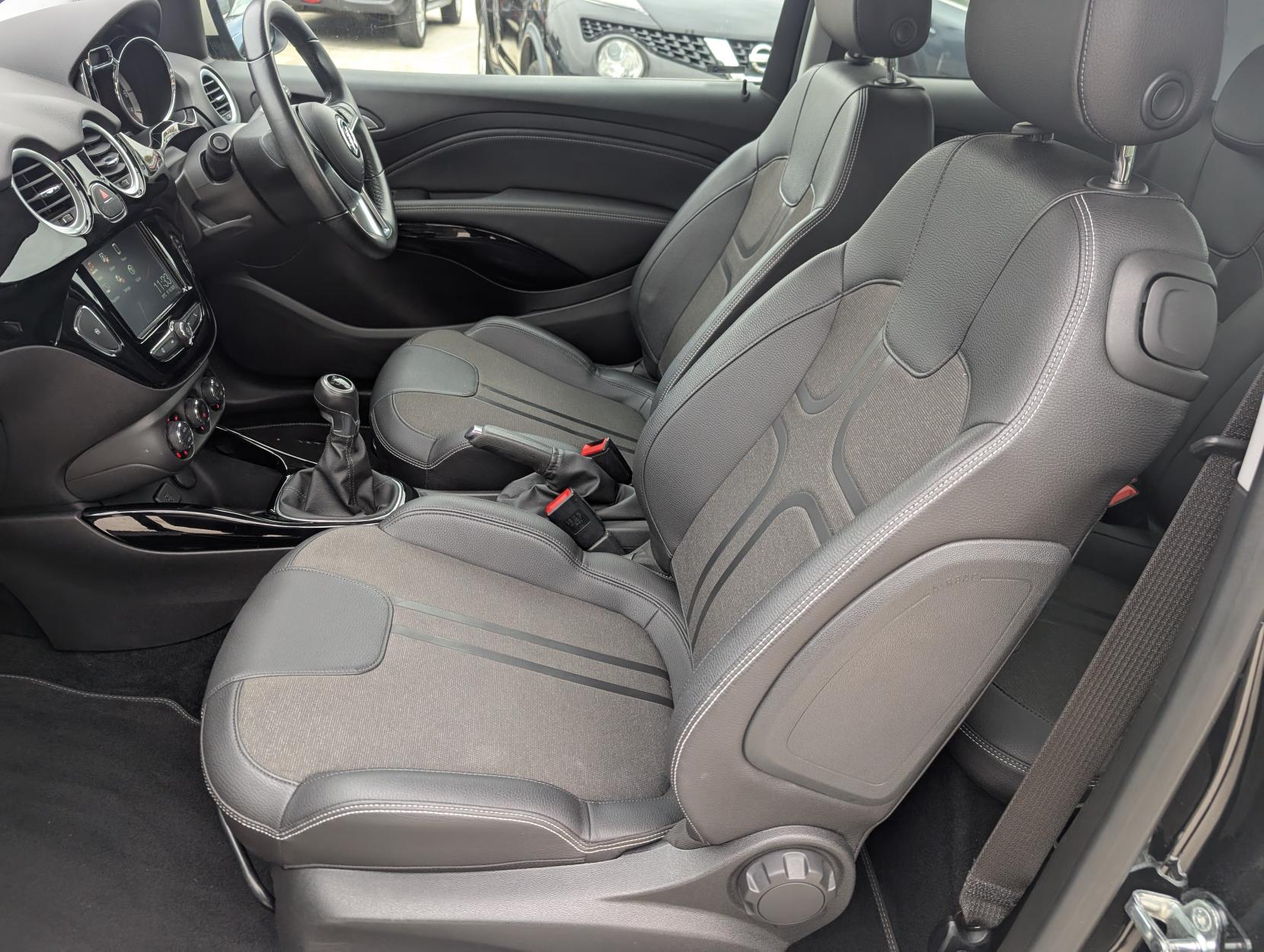 Vauxhall ADAM 1.4i SLAM Hatchback 3dr Petrol Manual Euro 6 (100 ps)