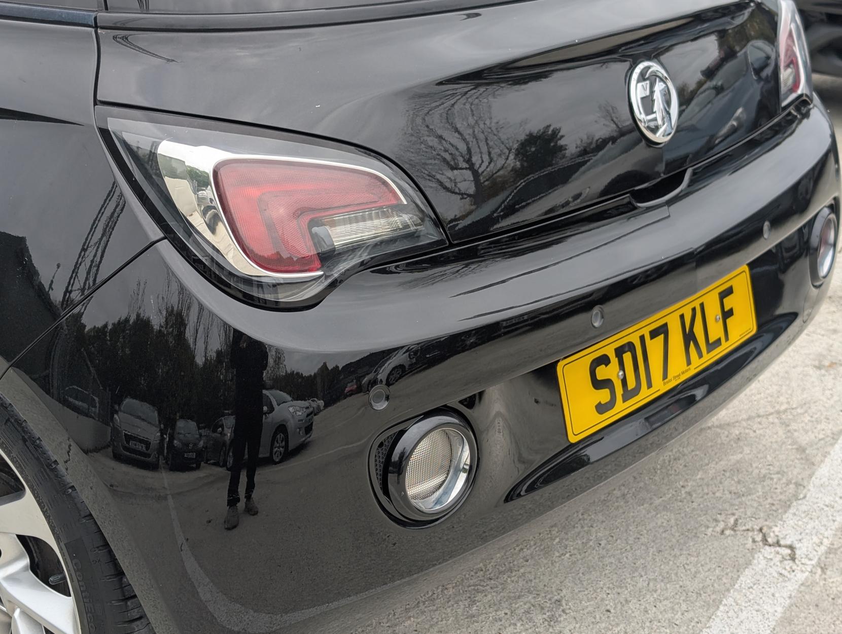 Vauxhall ADAM 1.4i SLAM Hatchback 3dr Petrol Manual Euro 6 (100 ps)
