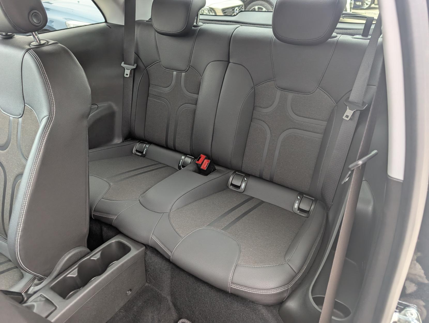 Vauxhall ADAM 1.4i SLAM Hatchback 3dr Petrol Manual Euro 6 (100 ps)