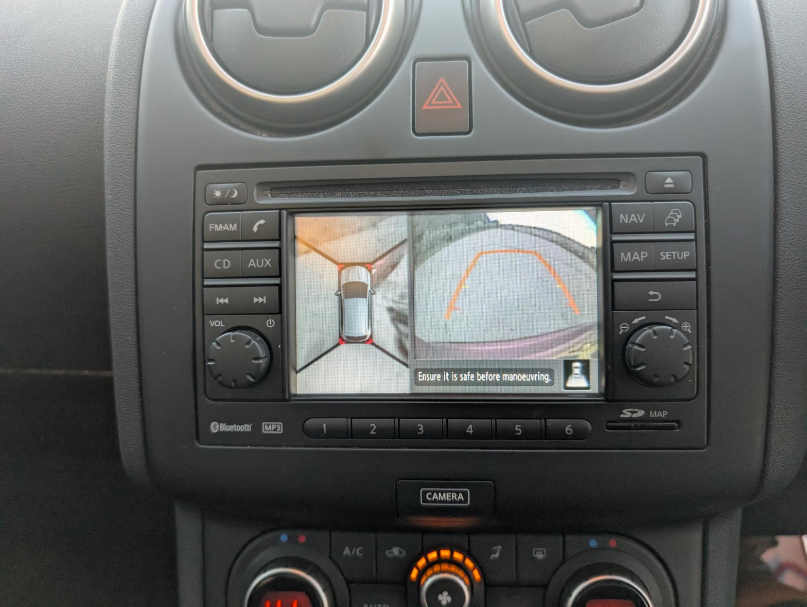 Nissan Qashqai 1.6 dCi 360 SUV 5dr Diesel Manual 2WD Euro 5 (s/s) (130 ps)