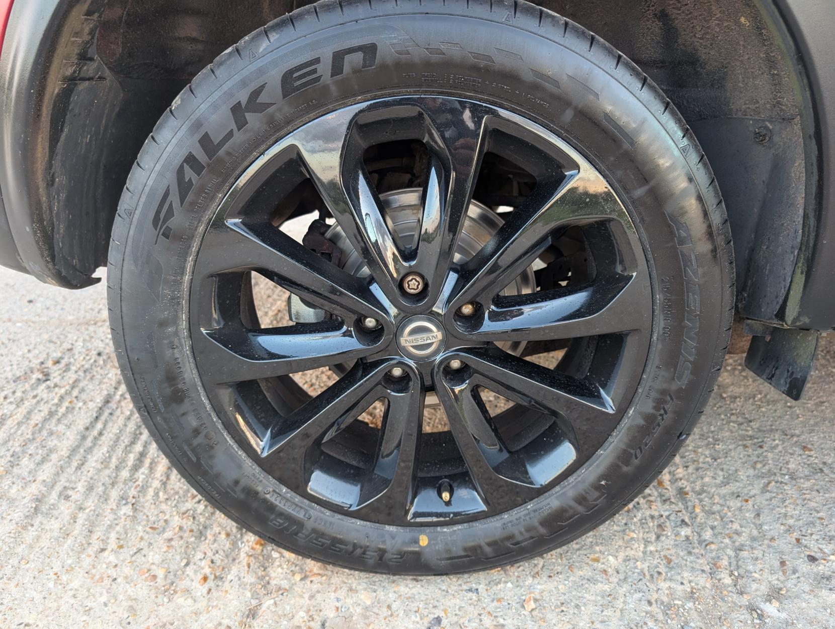 Nissan Qashqai 1.6 dCi 360 SUV 5dr Diesel Manual 2WD Euro 5 (s/s) (130 ps)