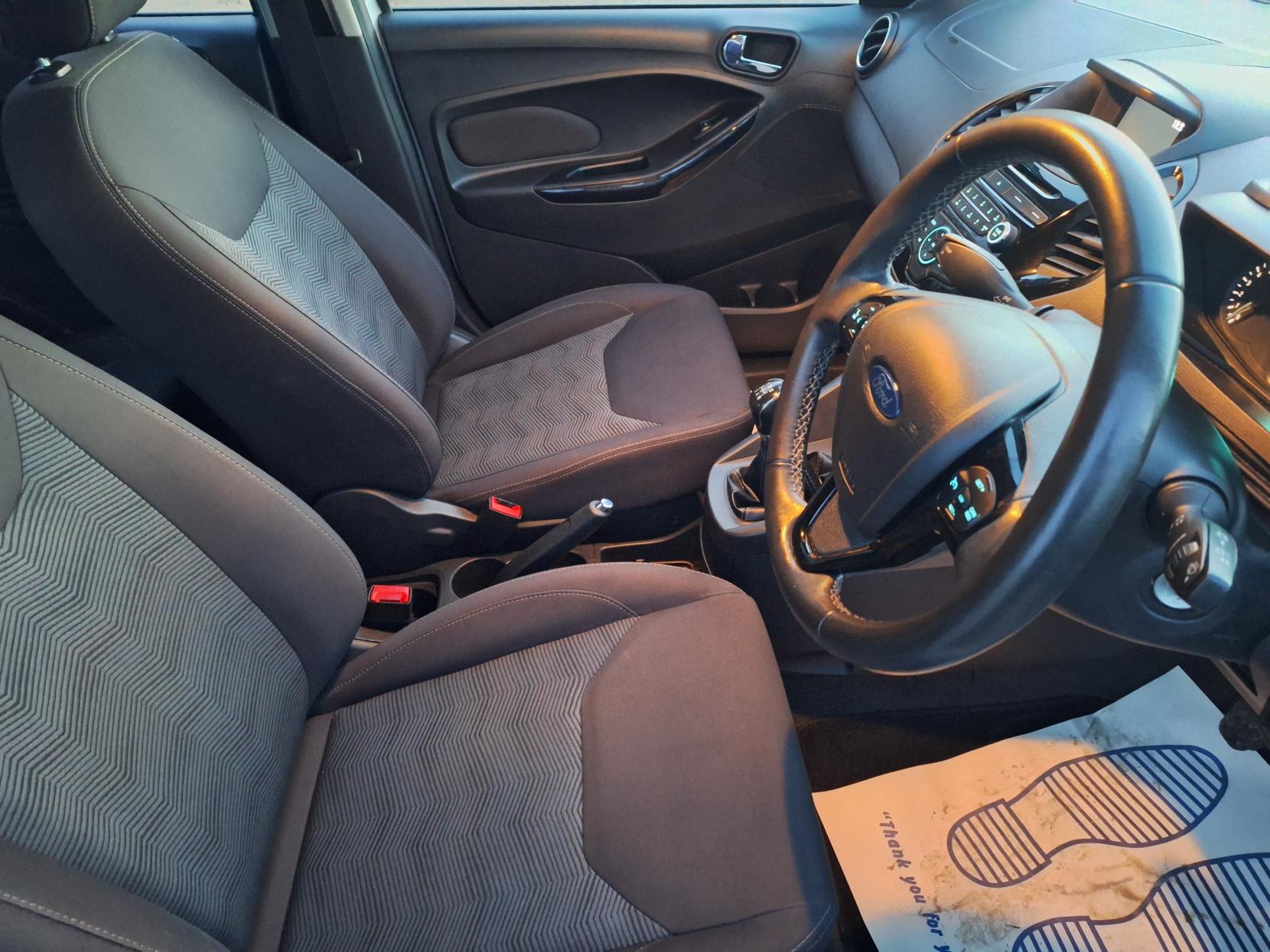 Ford Ka+ 1.2 Ti-VCT Zetec Hatchback 5dr Petrol Manual Euro 6 (70 ps)