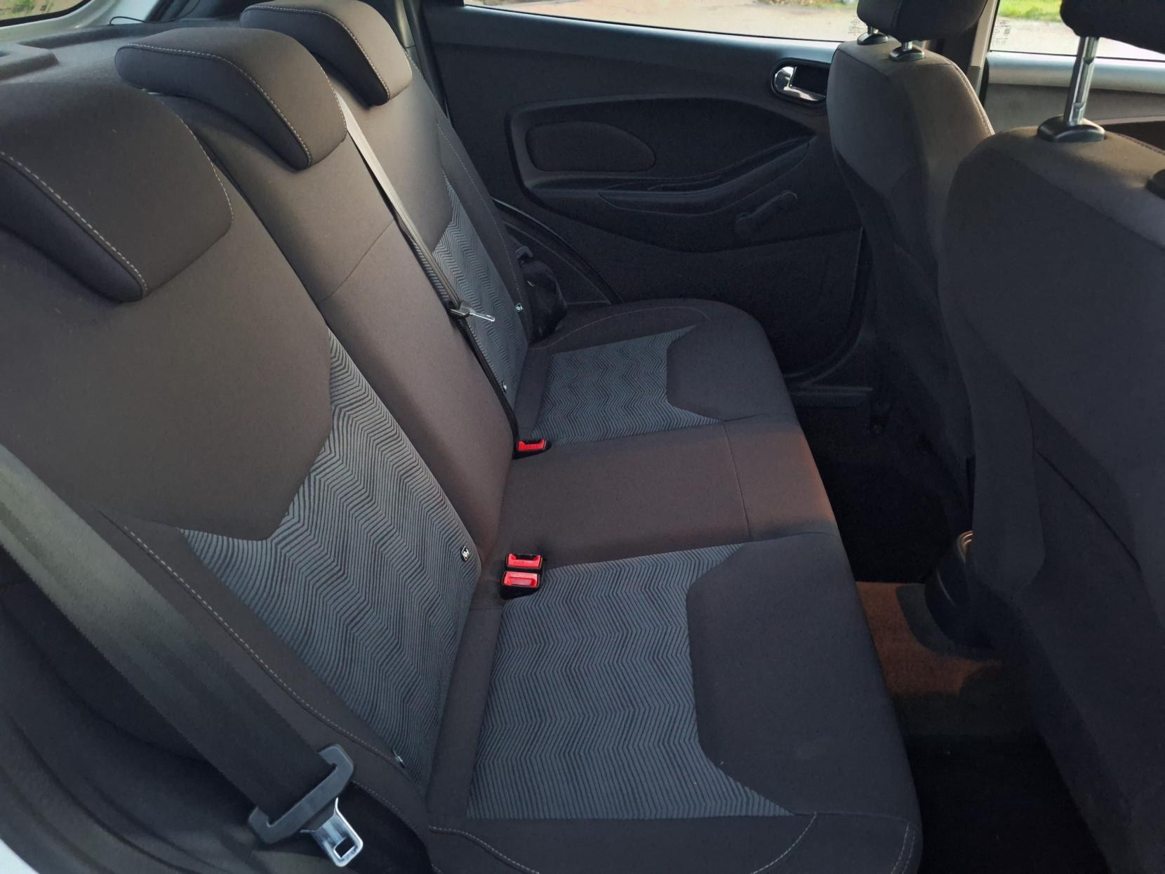 Ford Ka+ 1.2 Ti-VCT Zetec Hatchback 5dr Petrol Manual Euro 6 (70 ps)