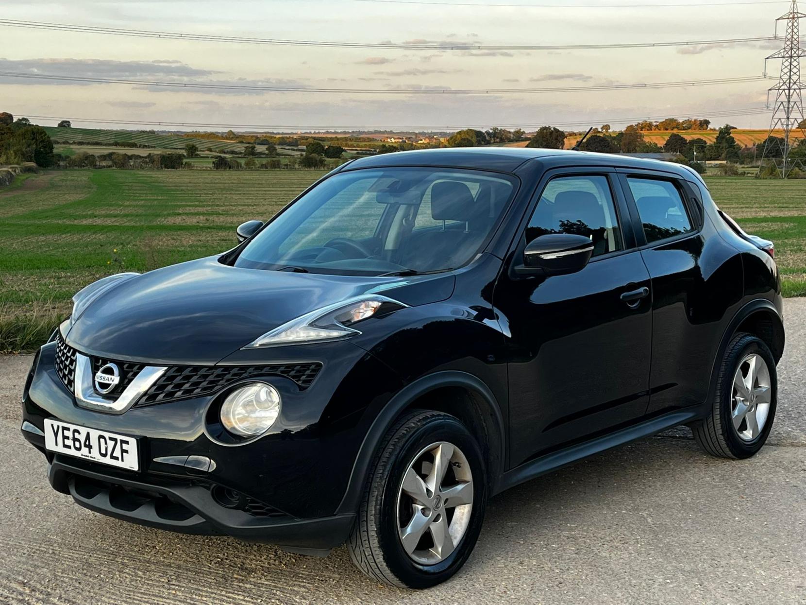 Nissan Juke 1.6 Visia SUV 5dr Petrol Manual Euro 5 (94 ps)