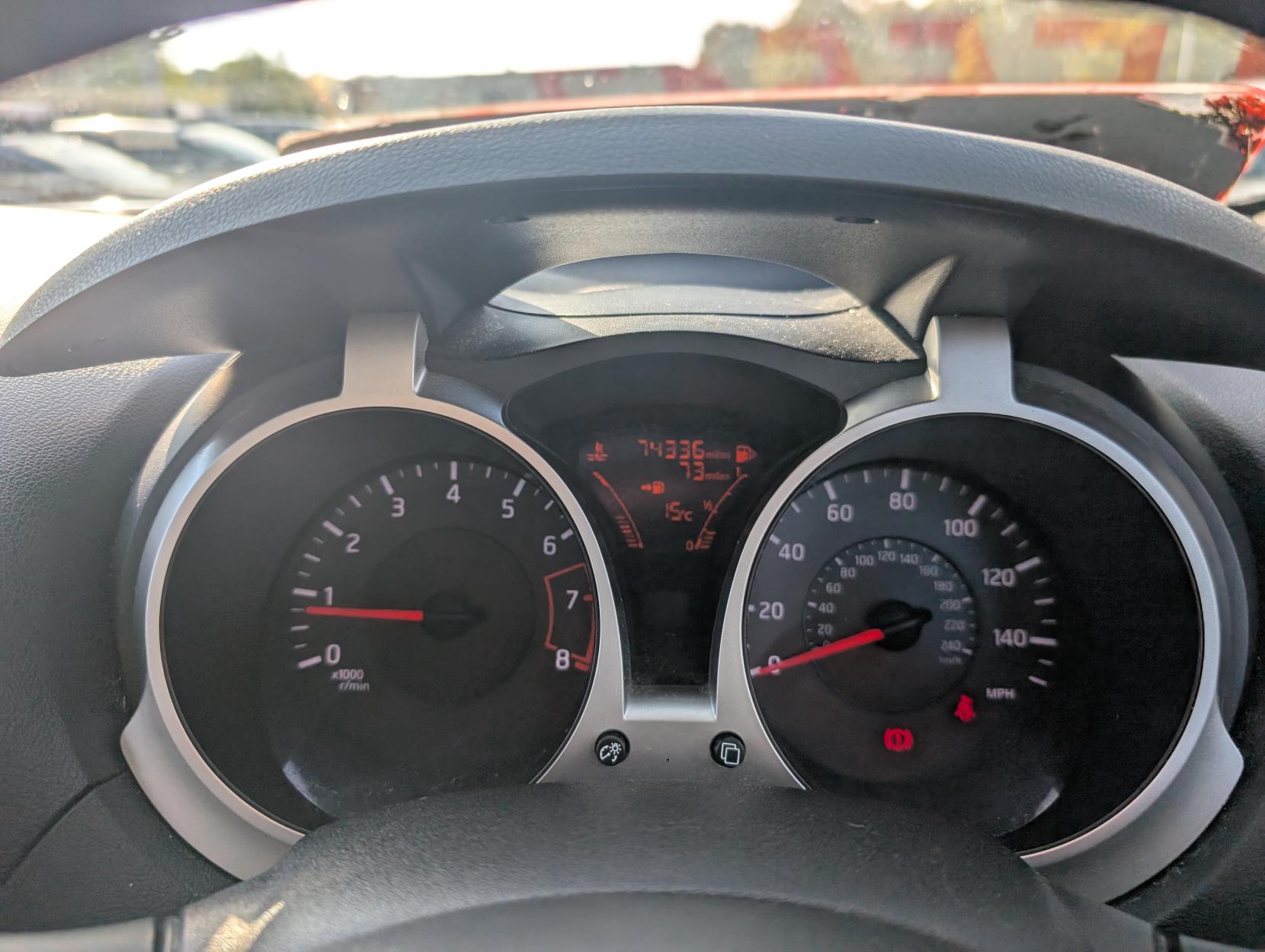 Nissan Juke 1.6 Visia SUV 5dr Petrol Manual Euro 5 (94 ps)
