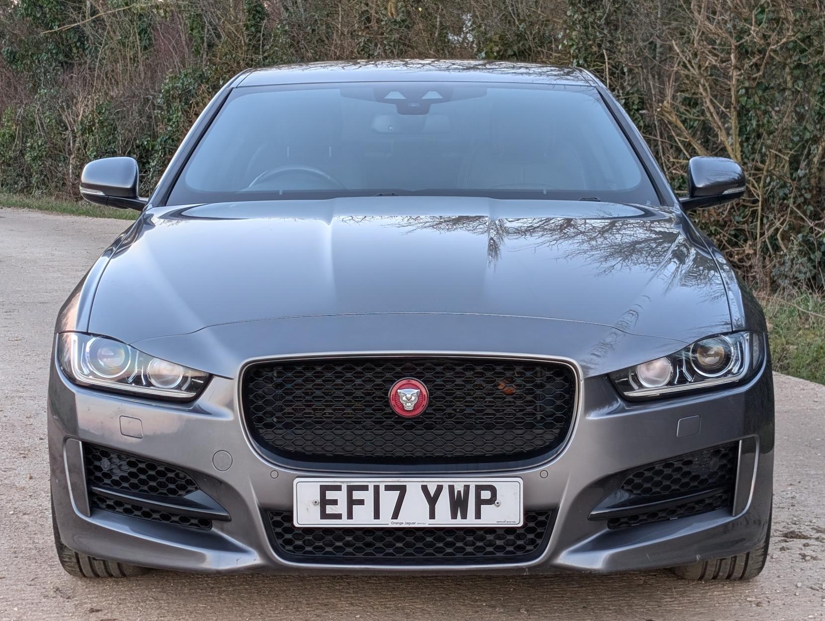 Jaguar XE 2.0i R-Sport Saloon 4dr Petrol Auto Euro 6 (s/s) (250 ps)