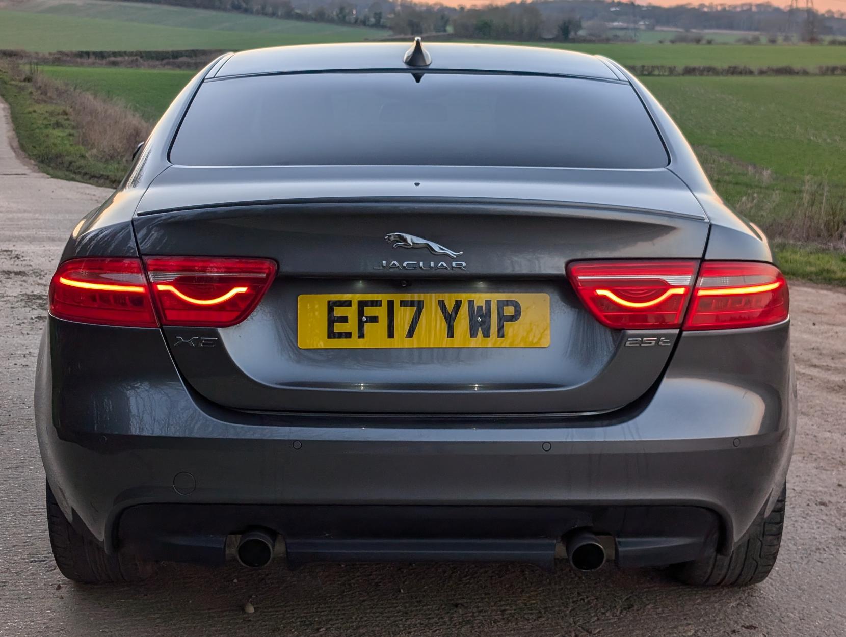 Jaguar XE 2.0i R-Sport Saloon 4dr Petrol Auto Euro 6 (s/s) (250 ps)