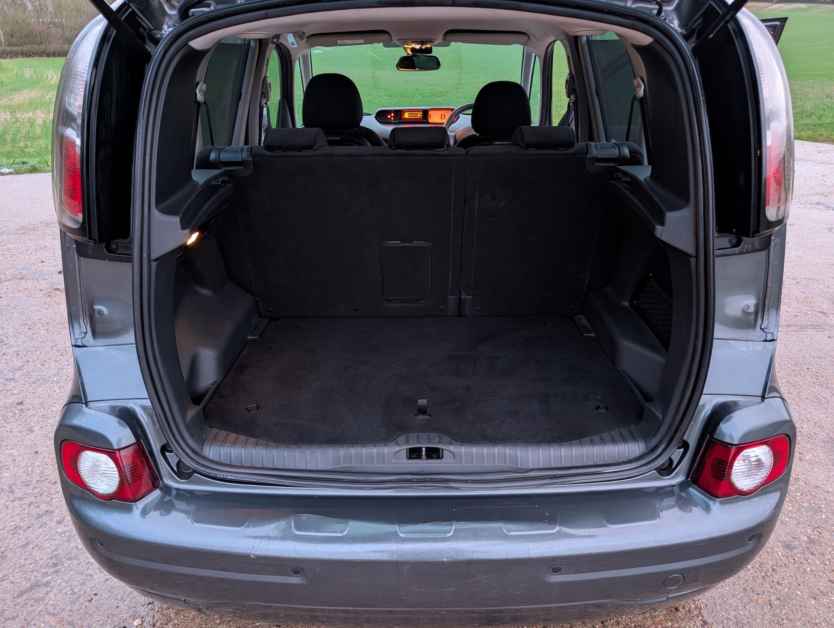 Citroen C3 Picasso 1.6 BlueHDi Exclusive MPV 5dr Diesel Manual Euro 6 (100 ps)