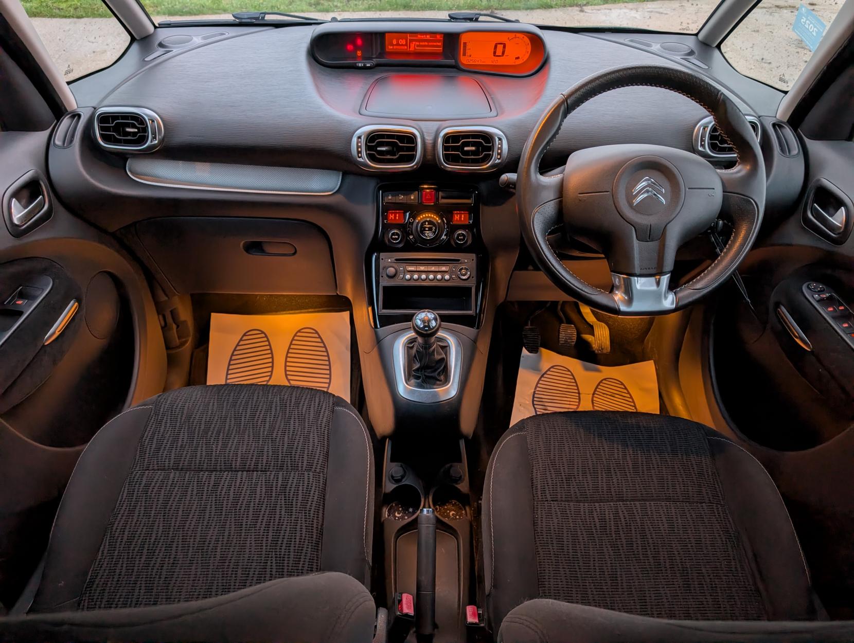 Citroen C3 Picasso 1.6 BlueHDi Exclusive MPV 5dr Diesel Manual Euro 6 (100 ps)