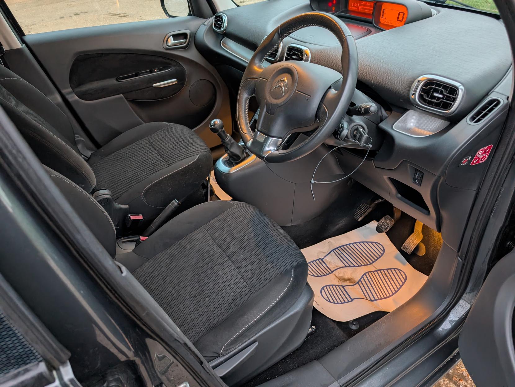 Citroen C3 Picasso 1.6 BlueHDi Exclusive MPV 5dr Diesel Manual Euro 6 (100 ps)