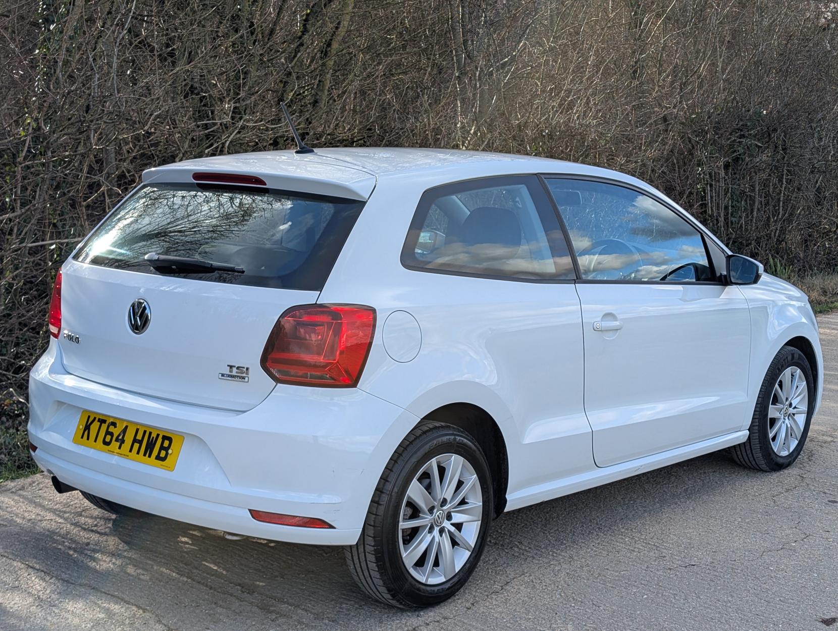 Volkswagen Polo 1.2 TSI BlueMotion Tech SE Hatchback 3dr Petrol Manual Euro 6 (s/s) (90 ps)