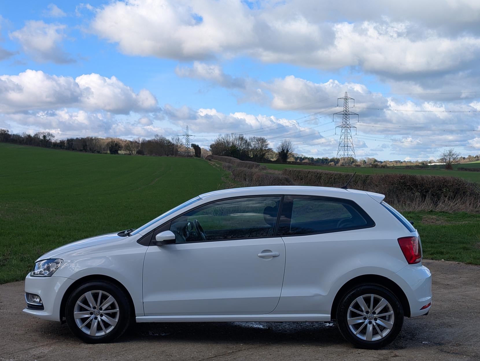 Volkswagen Polo 1.2 TSI BlueMotion Tech SE Hatchback 3dr Petrol Manual Euro 6 (s/s) (90 ps)