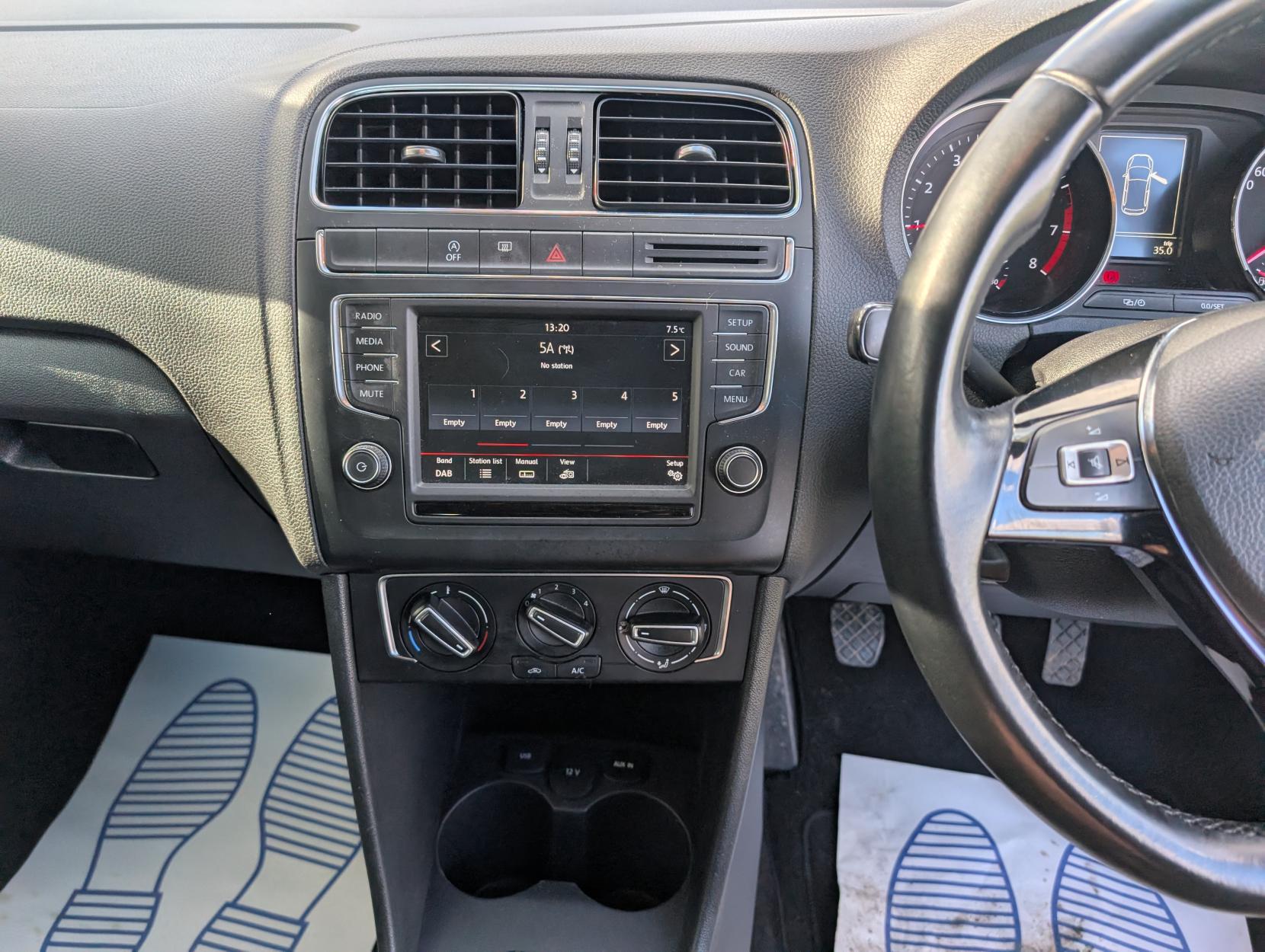 Volkswagen Polo 1.2 TSI BlueMotion Tech SE Hatchback 3dr Petrol Manual Euro 6 (s/s) (90 ps)