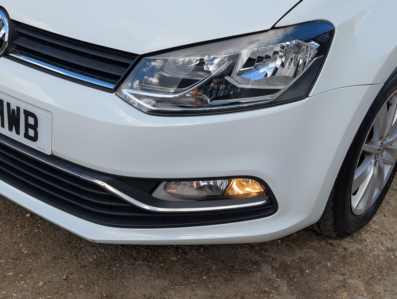 Volkswagen Polo 1.2 TSI BlueMotion Tech SE Hatchback 3dr Petrol Manual Euro 6 (s/s) (90 ps)