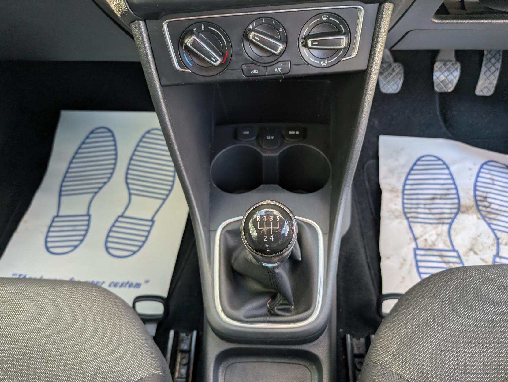 Volkswagen Polo 1.2 TSI BlueMotion Tech SE Hatchback 3dr Petrol Manual Euro 6 (s/s) (90 ps)