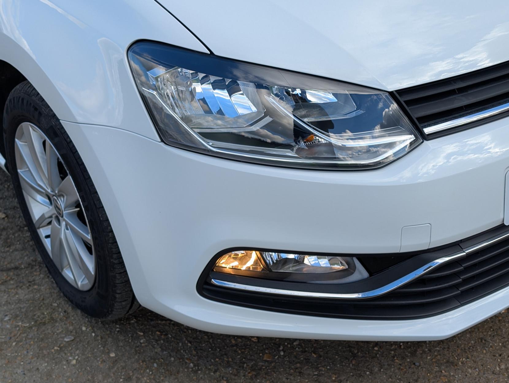 Volkswagen Polo 1.2 TSI BlueMotion Tech SE Hatchback 3dr Petrol Manual Euro 6 (s/s) (90 ps)