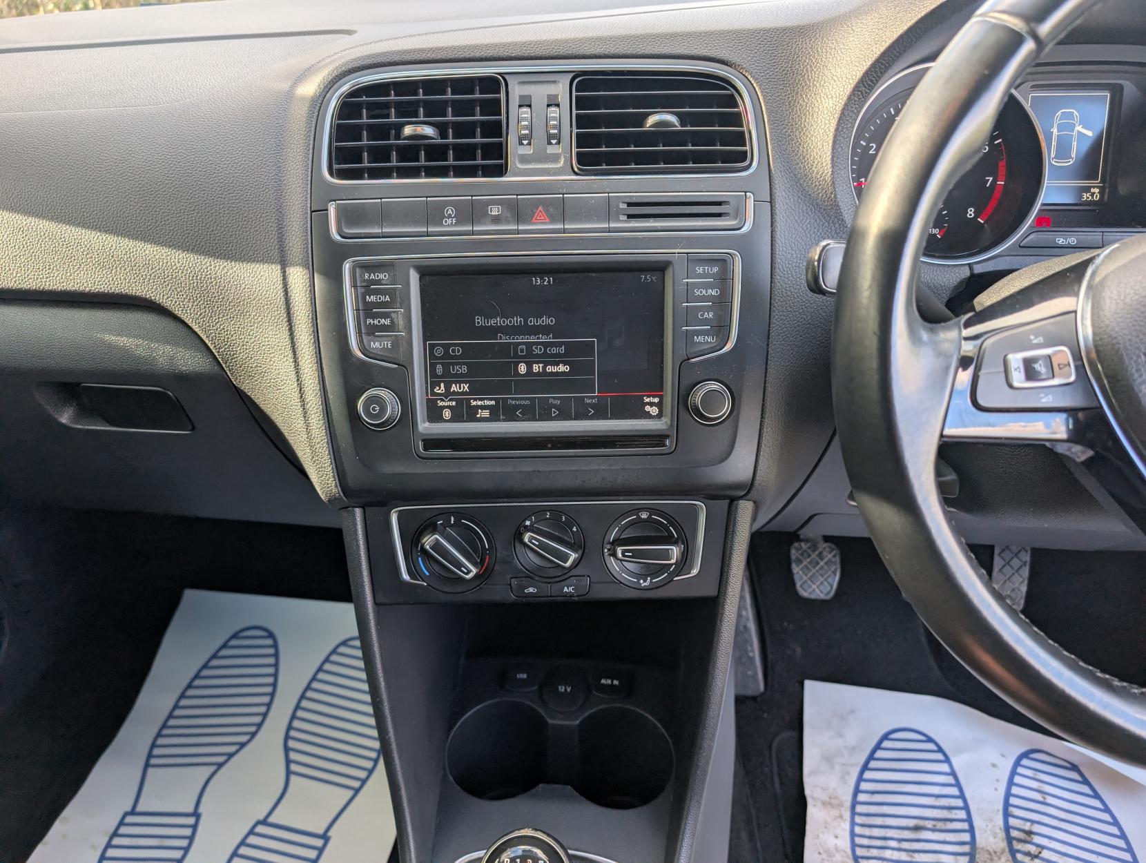 Volkswagen Polo 1.2 TSI BlueMotion Tech SE Hatchback 3dr Petrol Manual Euro 6 (s/s) (90 ps)