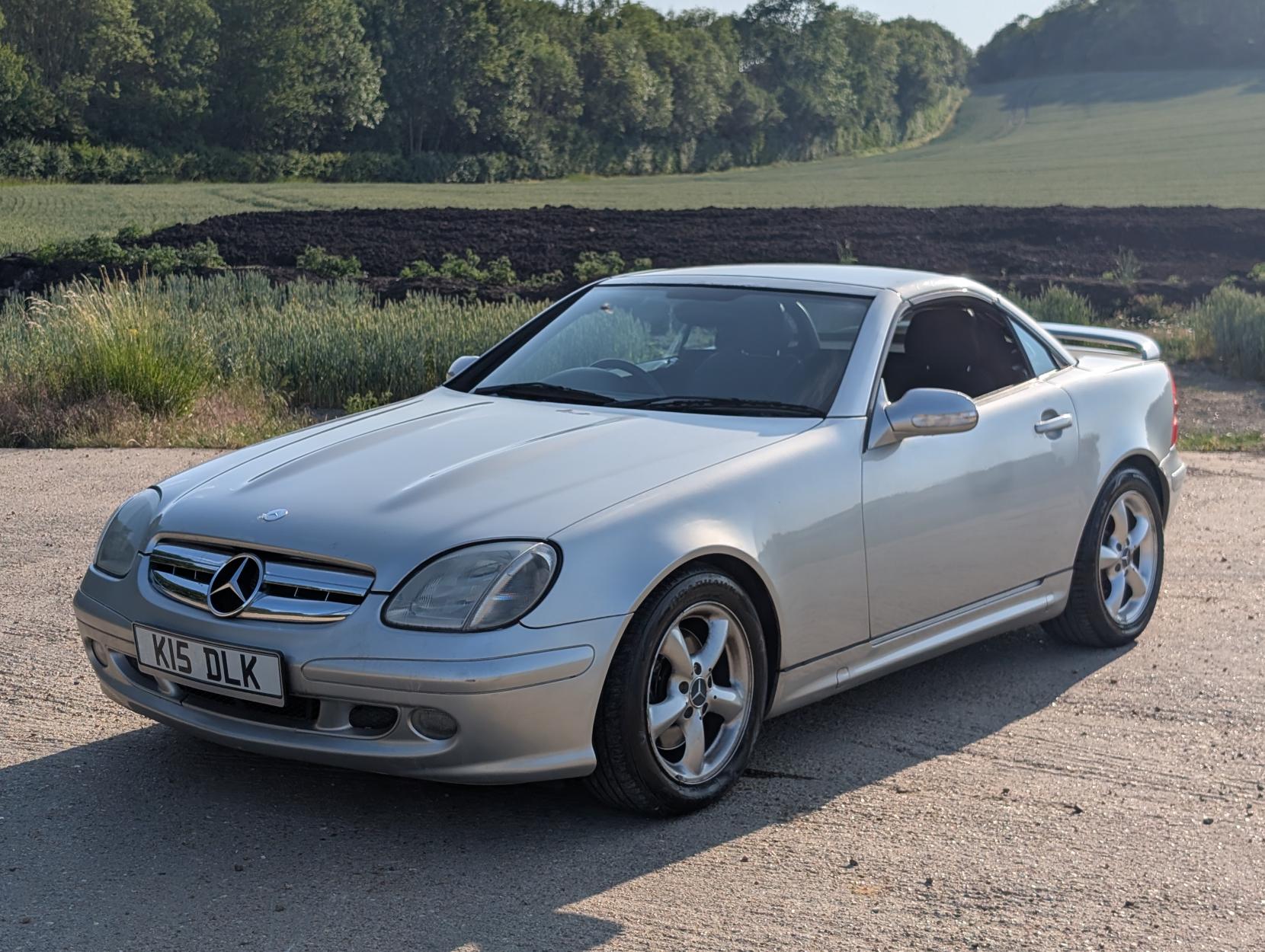 Mercedes-Benz SLK 3.2 SLK320 Convertible 2dr Petrol Automatic (254 g/km, 218 bhp)