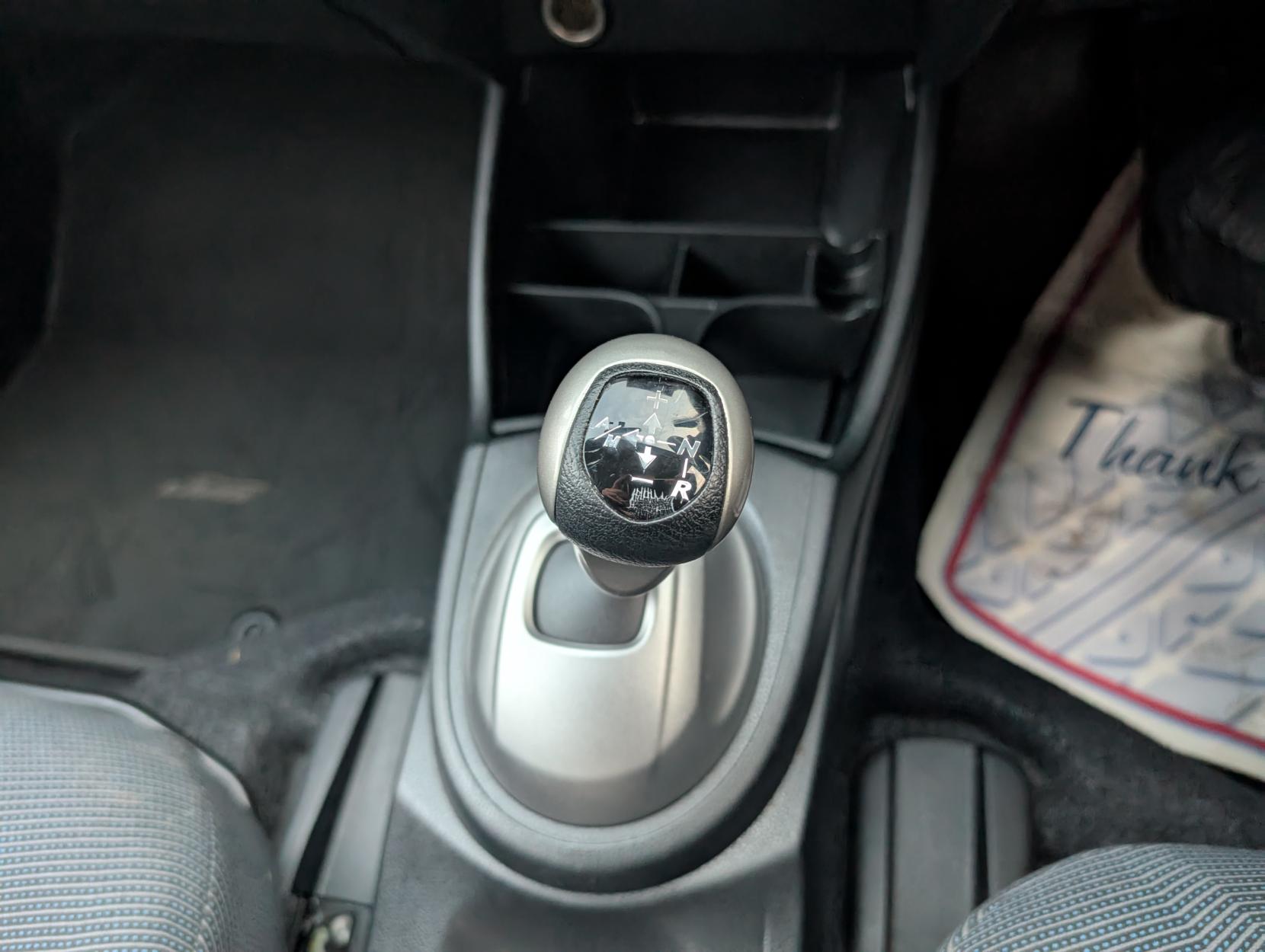 Honda Jazz 1.4 i-VTEC ES Hatchback 5dr Petrol i SHIFT Euro 4 (100 ps)
